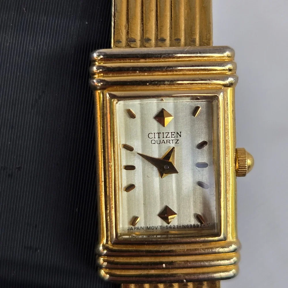 Citizen Quartz Ladies Watch 5421-N69897 Rectangular Gold Tone Bangle 5.5